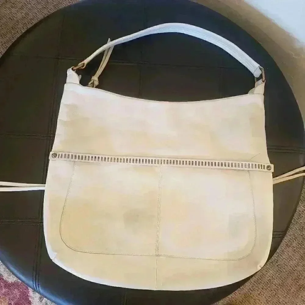 𝅺Joelle Hawkens Beige Soft Leather Hobo Purse